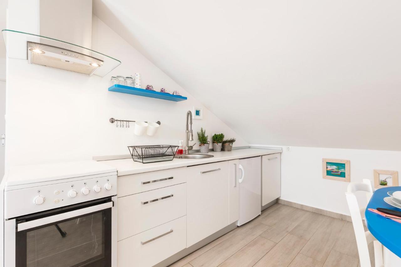 Casa Maria 2 Apartment Mali Losinj Bagian luar foto